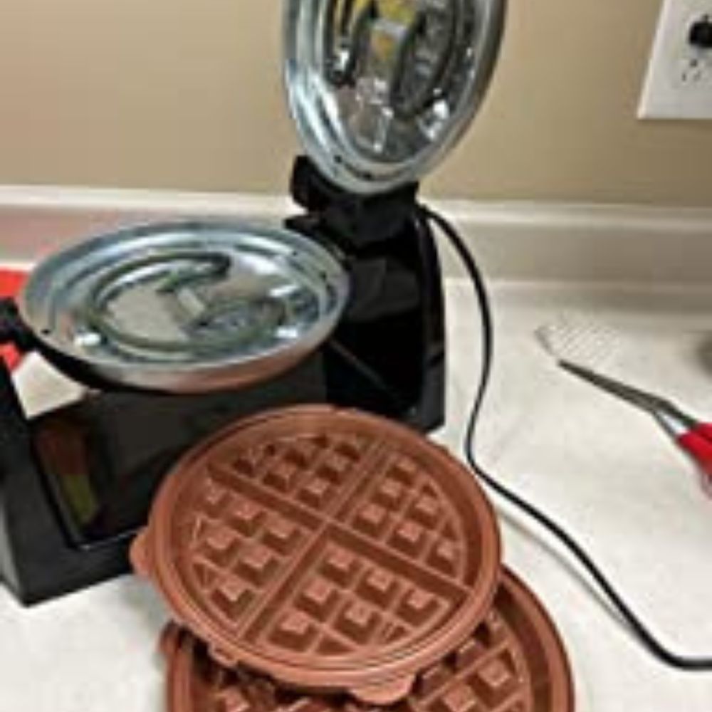 Best Non-Toxic Waffle Maker Sans PFAS Forever Chemicals